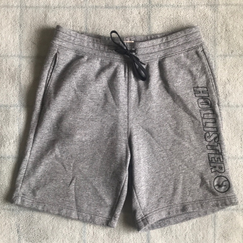 Hollister Mens Gray Jogger Shorts